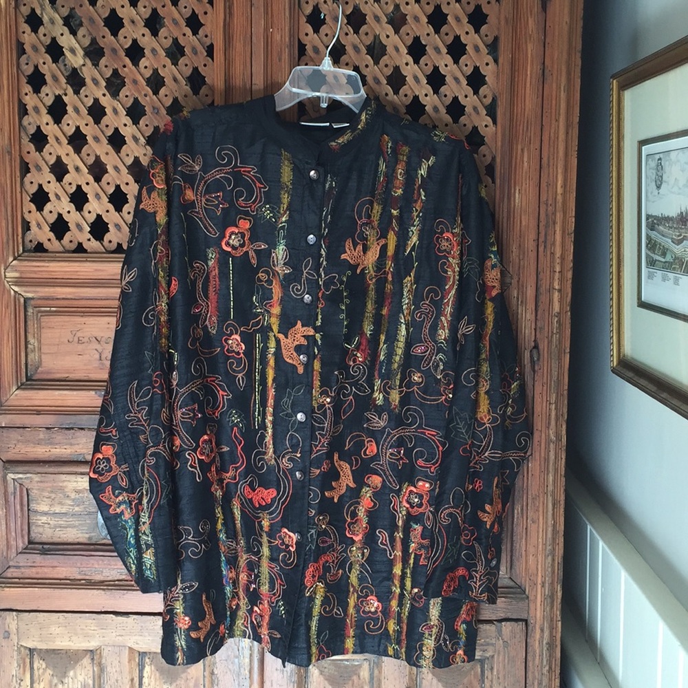 Lightweight jacket with silk detailing